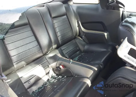 2010 Ford Mustang V6 Premium z USA, uszkodzony, nr VIN 1ZVBP8AN5A5149230